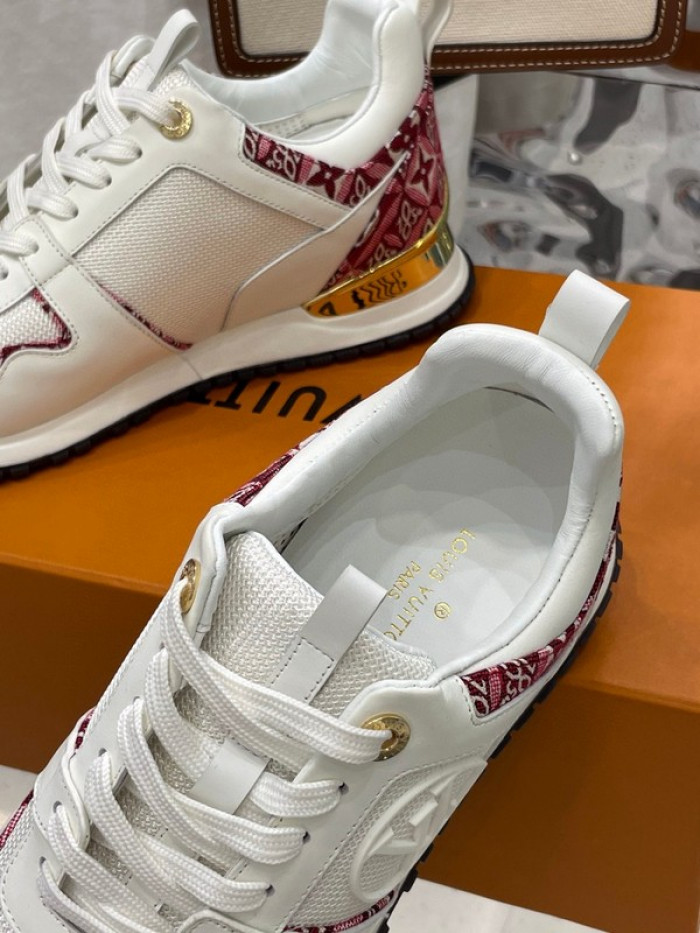 lou1su1tt Run Away Sneaker