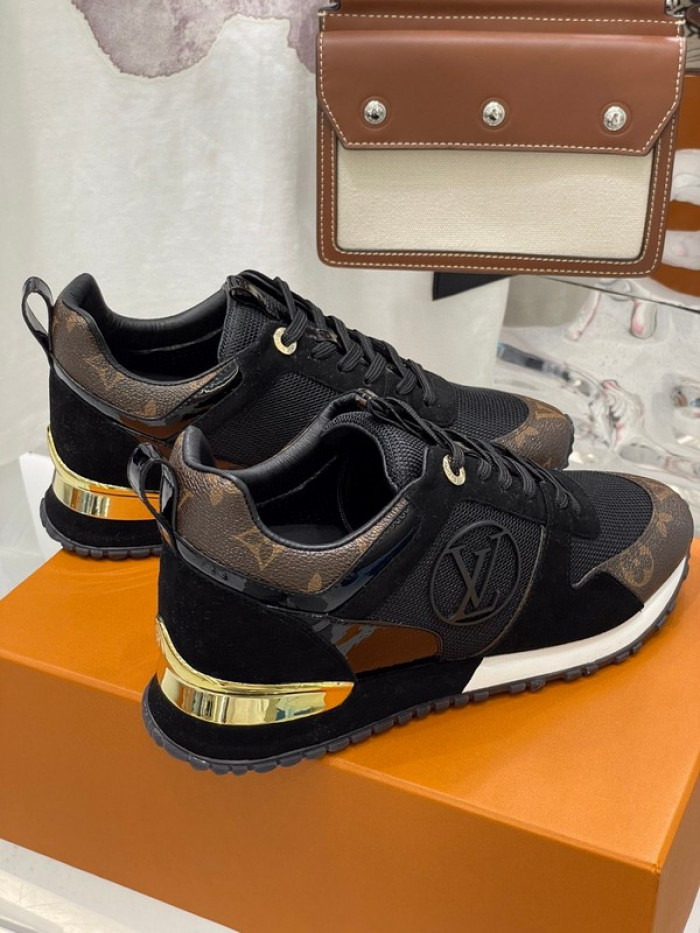 lou1su1tt Run Away Sneaker