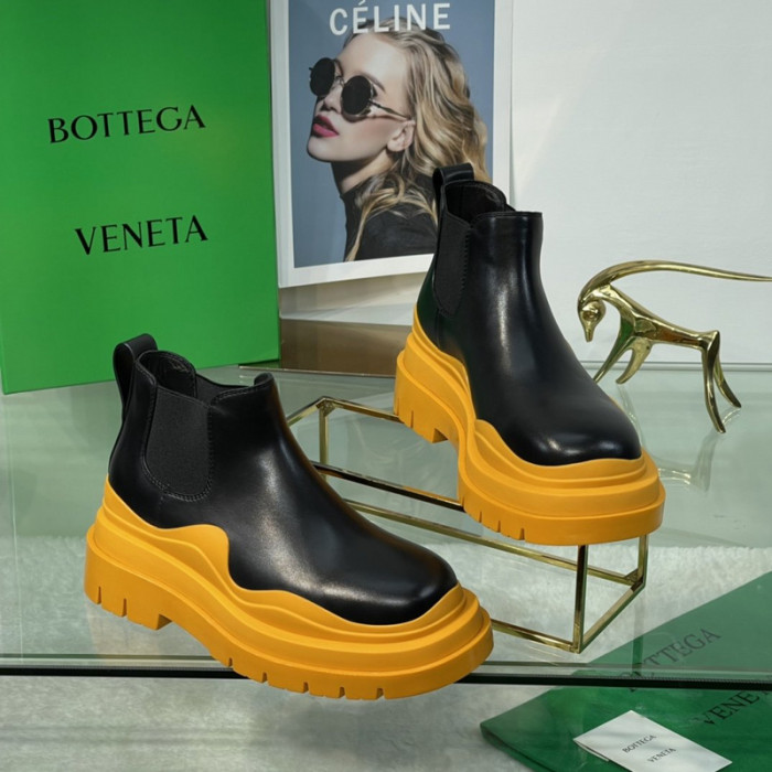bo*te*ga Ve*ne*ta boots