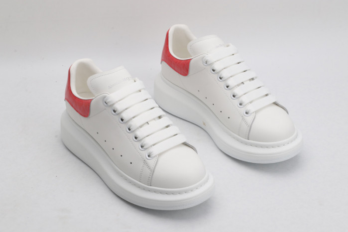MQ Sneakers