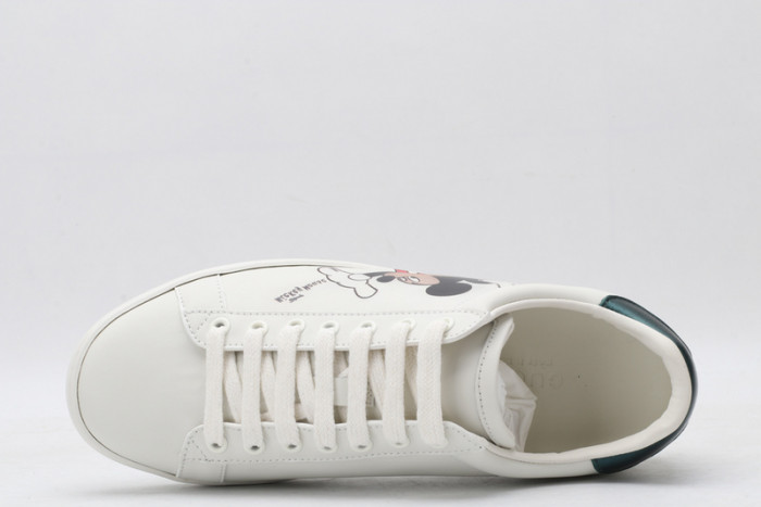 Gu66 Ace Embroidered Low-Top Sneaker