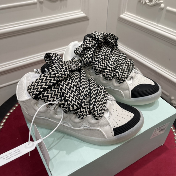 LANEVN Sneakers
