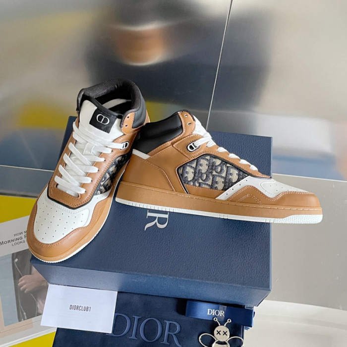 D10R B27 Sneaker