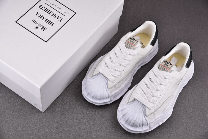 MAISON MIHARA YASUHIRO SNEAKER