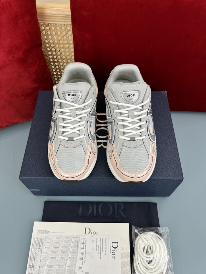 D10R B30 SNEAKER