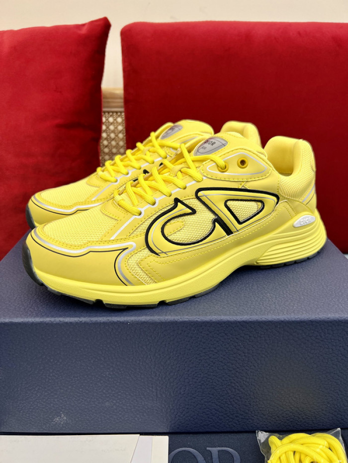 D10R B30 SNEAKER