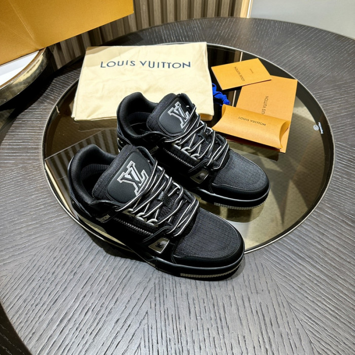 Lou1su1tt Skate Sneaker