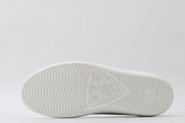 Gu66 Ace Embroidered Low-Top Sneaker 431942A38G09066