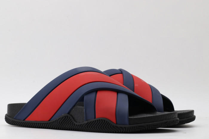 Gu66 SLIPPERS