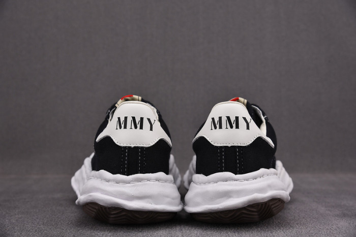 MAISON MIHARA YASUHIRO SNEAKER