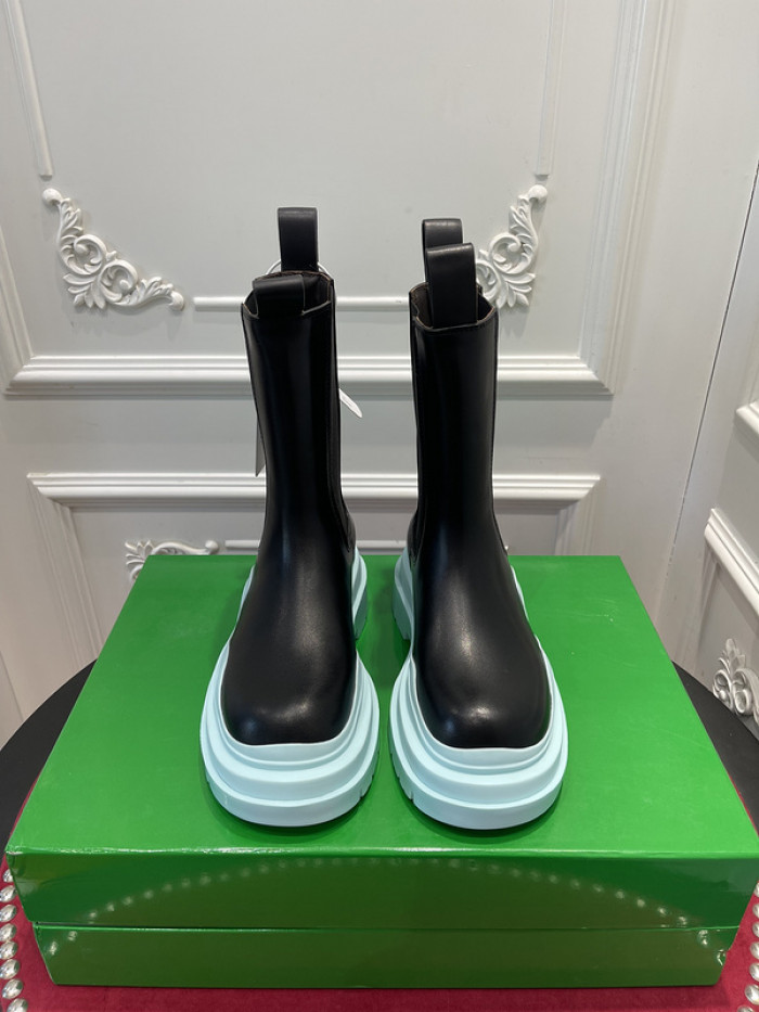 bo*te*ga Ve*ne*ta boots