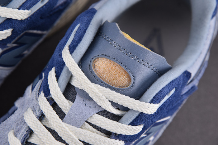 N3W BLANCE SNEAKER