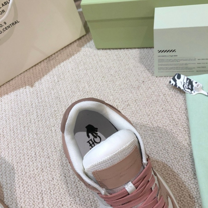 OFW SNEAKER