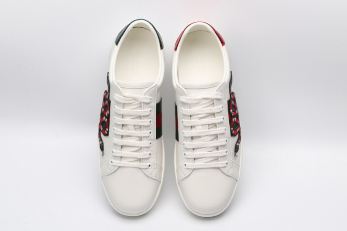 Gu66 Ace Embroidered Low-Top Sneaker