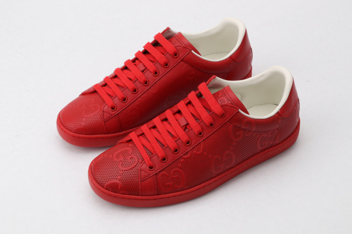 Gu66 Ace Embroidered Low-Top Sneaker