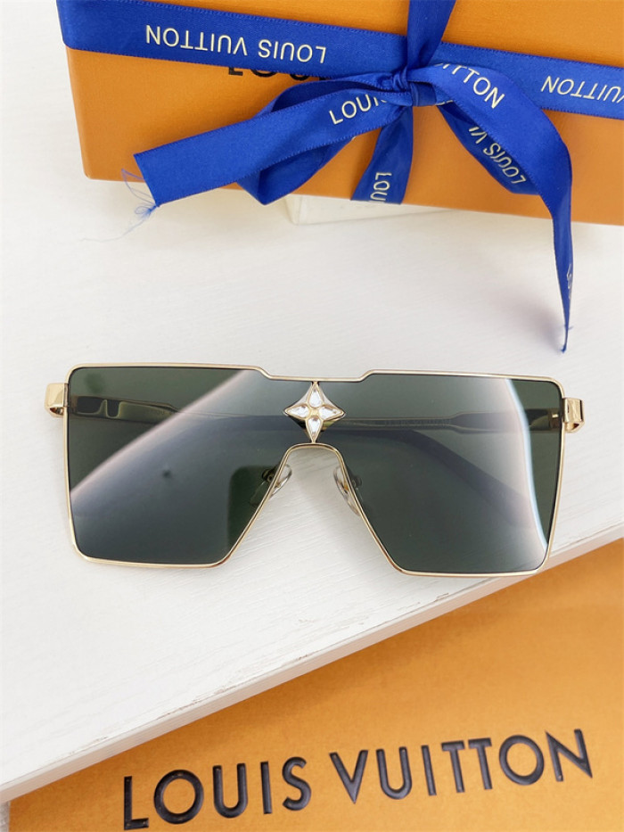 Lou1su1tt Sunglasses