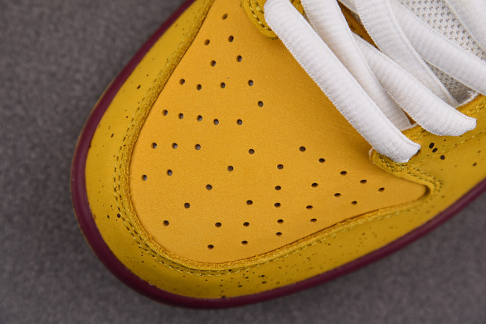 Nike SB Dunk Low Yellow Lobster Men
