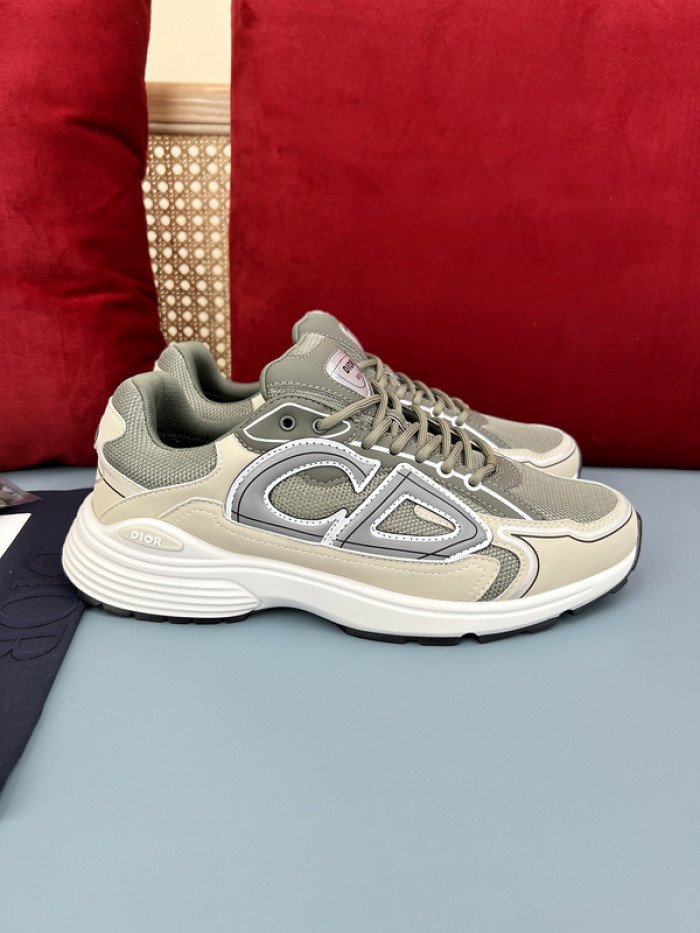 D10R B30 SNEAKER