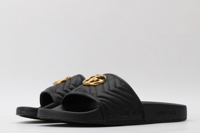Gu66 SLIPPERS
