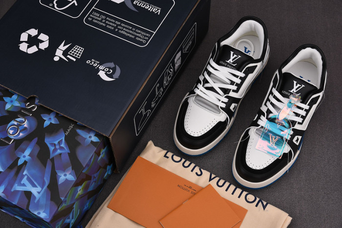 D00G7 Lou1su1tt SNEAKER LOW