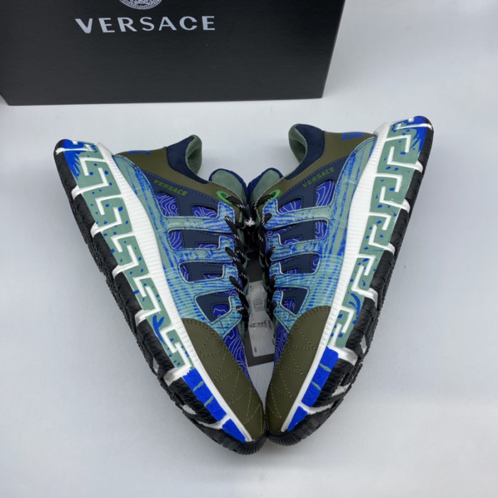 VERS SNEAKERS