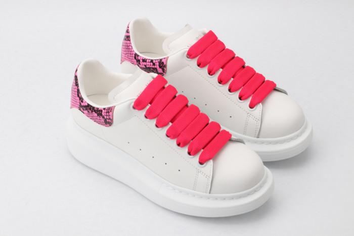 MQ Sneakers
