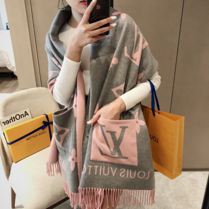 Lou1su1tt SCARF