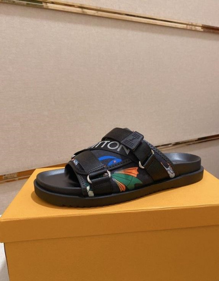 Lou1su1tt slides