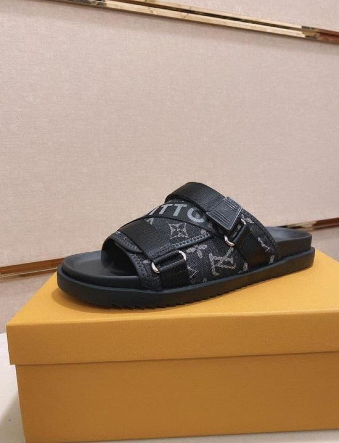 Lou1su1tt slides
