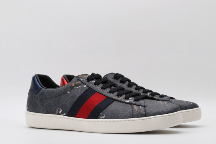 Gu66 Ace Embroidered Low-Top Sneaker