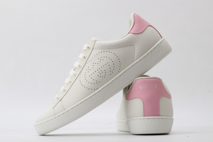 Gu66 Ace Embroidered Low-Top Sneaker