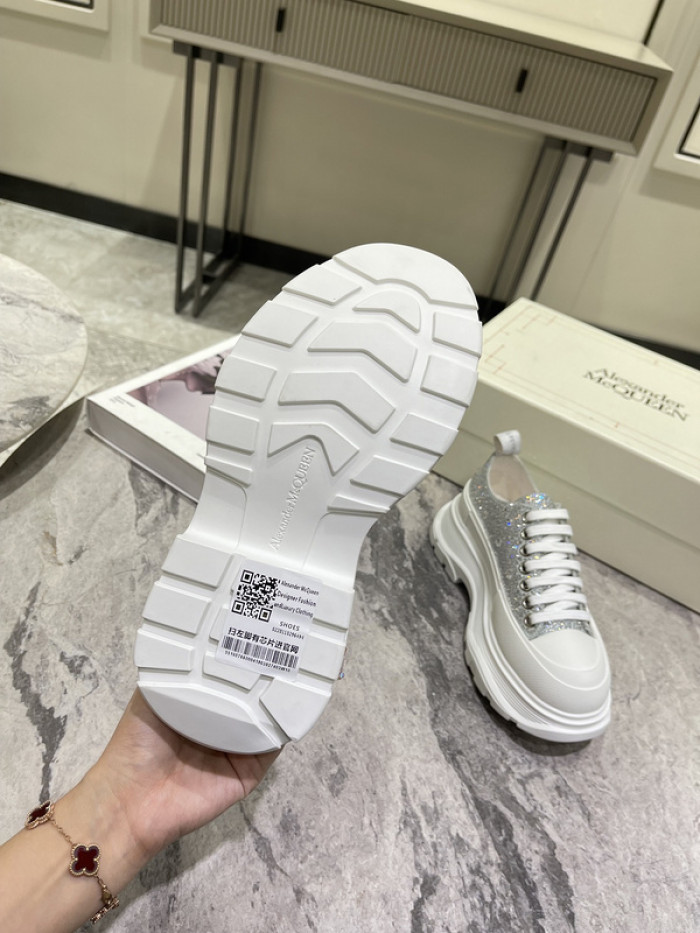 MQ Sneakers