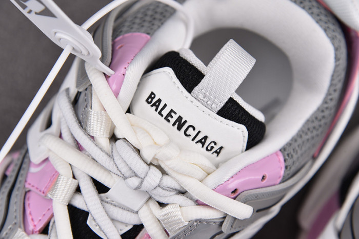BLCG Track Trainer white pink grey 542023 W2FS9 9041