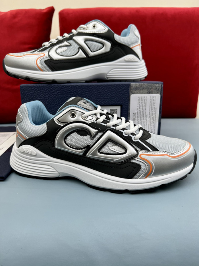 D10R B30 SNEAKER