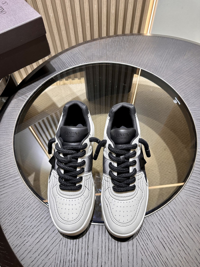 Valnetin0 One Stud Low-Top