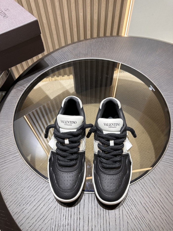 Valnetin0 One Stud Low-Top