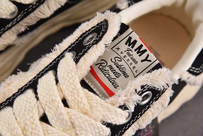 xVESSEL x MAISON MIHARA YASUHIRO SNEAKER
