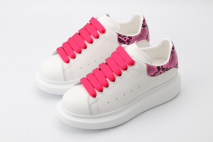 MQ Sneakers