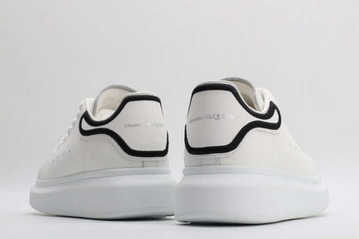 MQ Sneakers