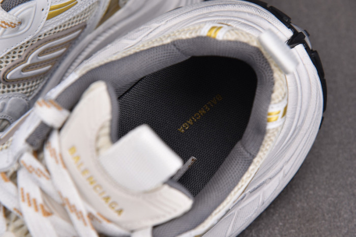 BLCG 6XL Beige Gold White 815853 W2MV2 9891