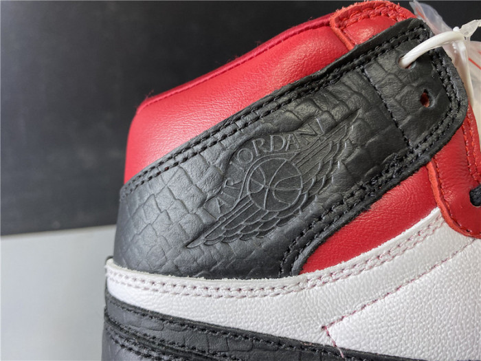 Air Jordan 1 Retro High Satin Snake Chicago CD0461-601