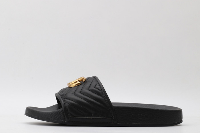 Gu66 SLIPPERS
