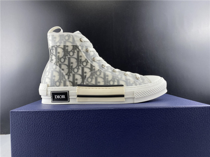 D10R B23 High Top Logo Oblique Sneakers