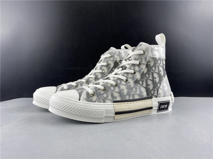 D10R B23 High Top Logo Oblique Sneakers