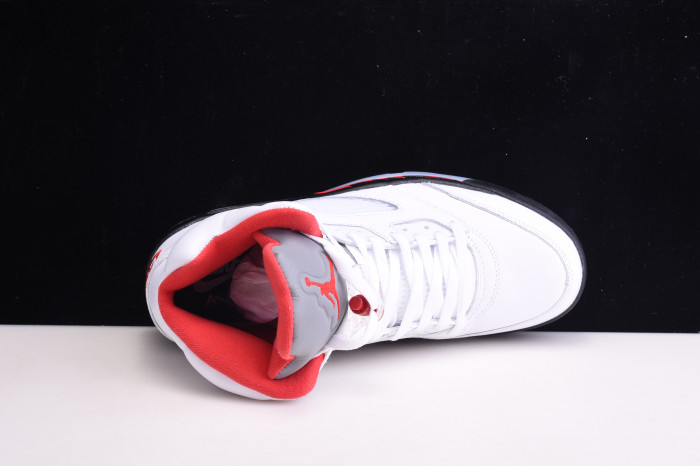 Air Jordan 5 Retro Fire Red Silver Tongue (2020) DA1911-102