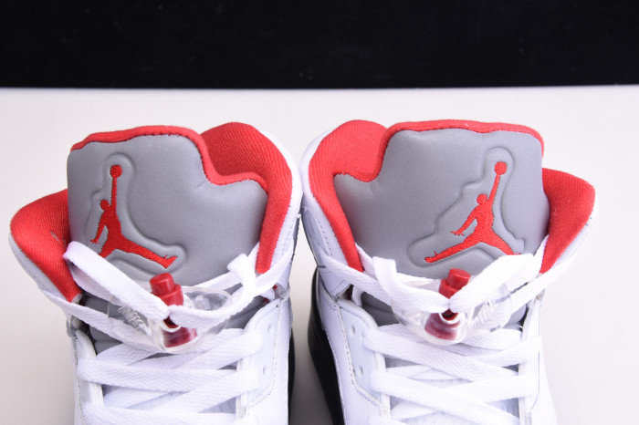 Air Jordan 5 Retro Fire Red Silver Tongue (2020) DA1911-102