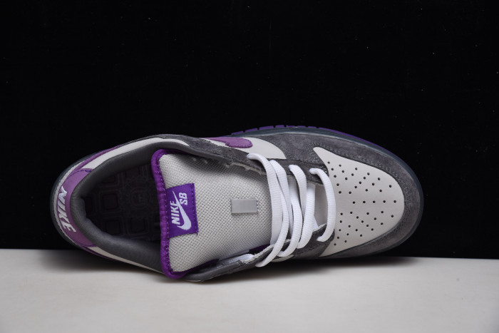 Nike Dunk SB Low Purple Pigeon 304292-051
