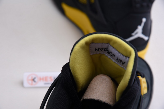 Air Jordan 4 Retro Thunder (2012) 308497-008