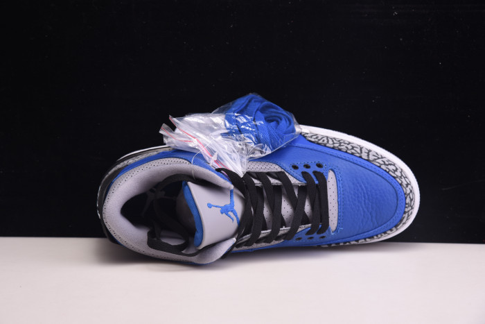 Air Jordan 3 Retro Varsity Royal Cement CT8532-400