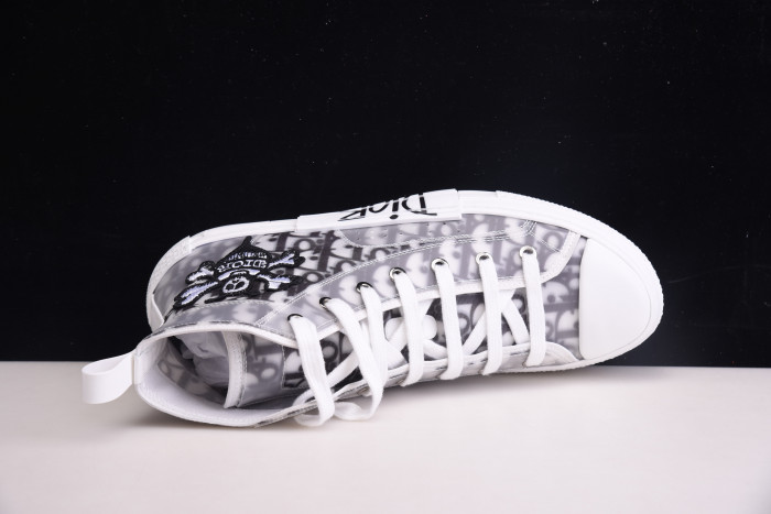D10R B23 Oblique High Top Sneakers